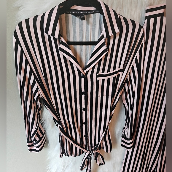 Tamara H. Black/Pink Striped Belted Pajama Set - Picture 2 of 9